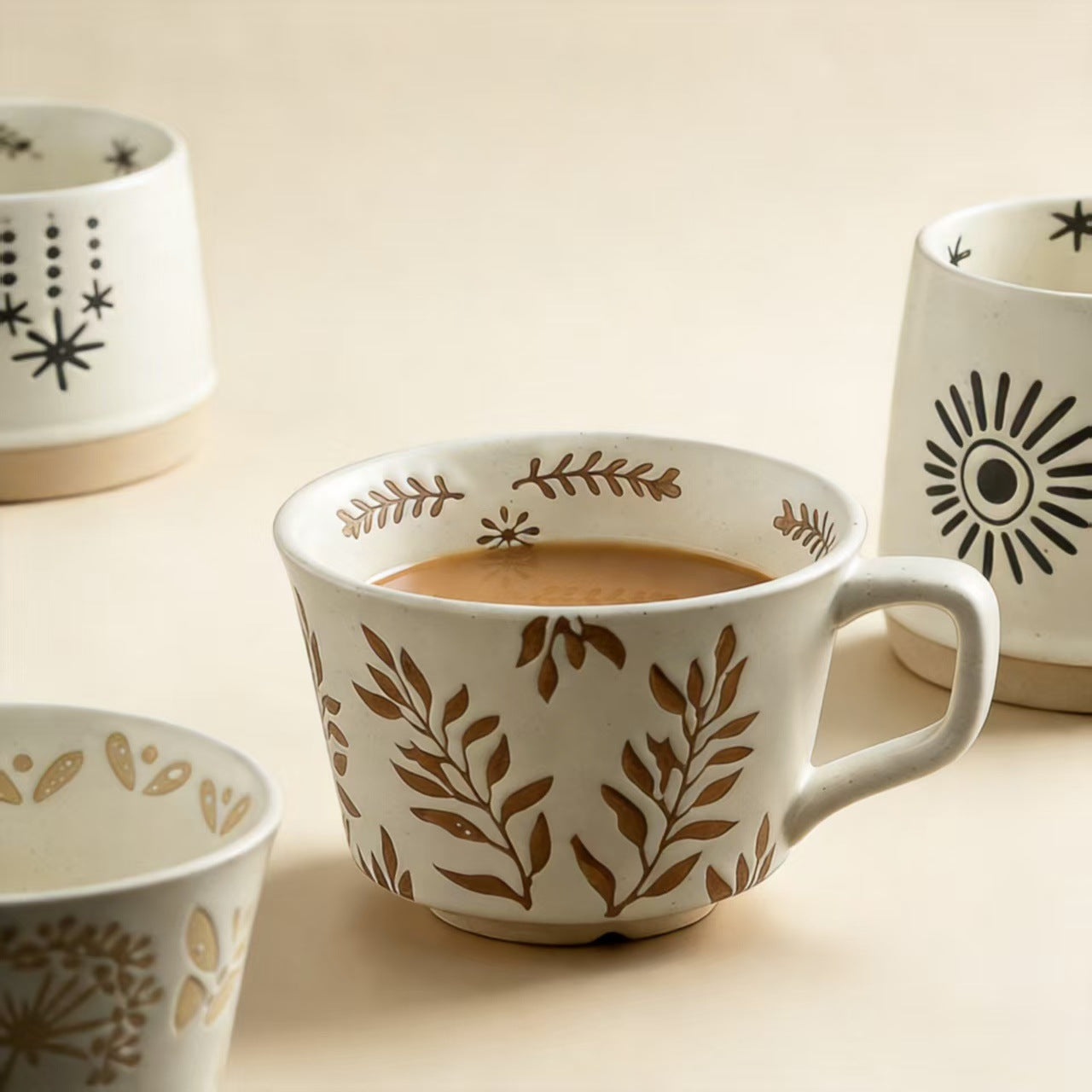 Leaf Pattern Ceramic Mug, Vintage Botanical Coffee Cup, 450ml